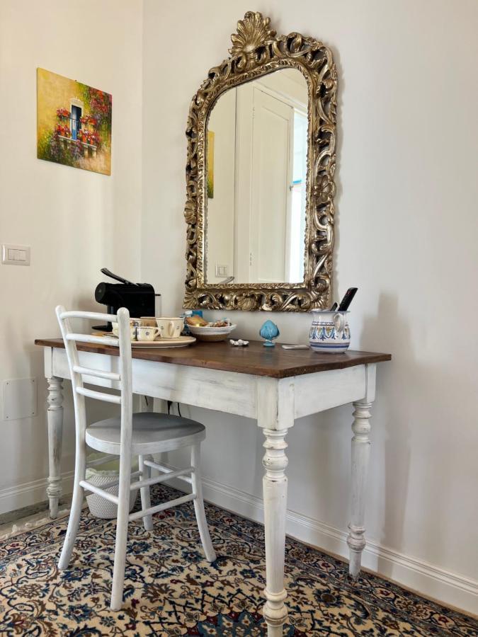 Suite Battisti 7 Lecce Esterno foto