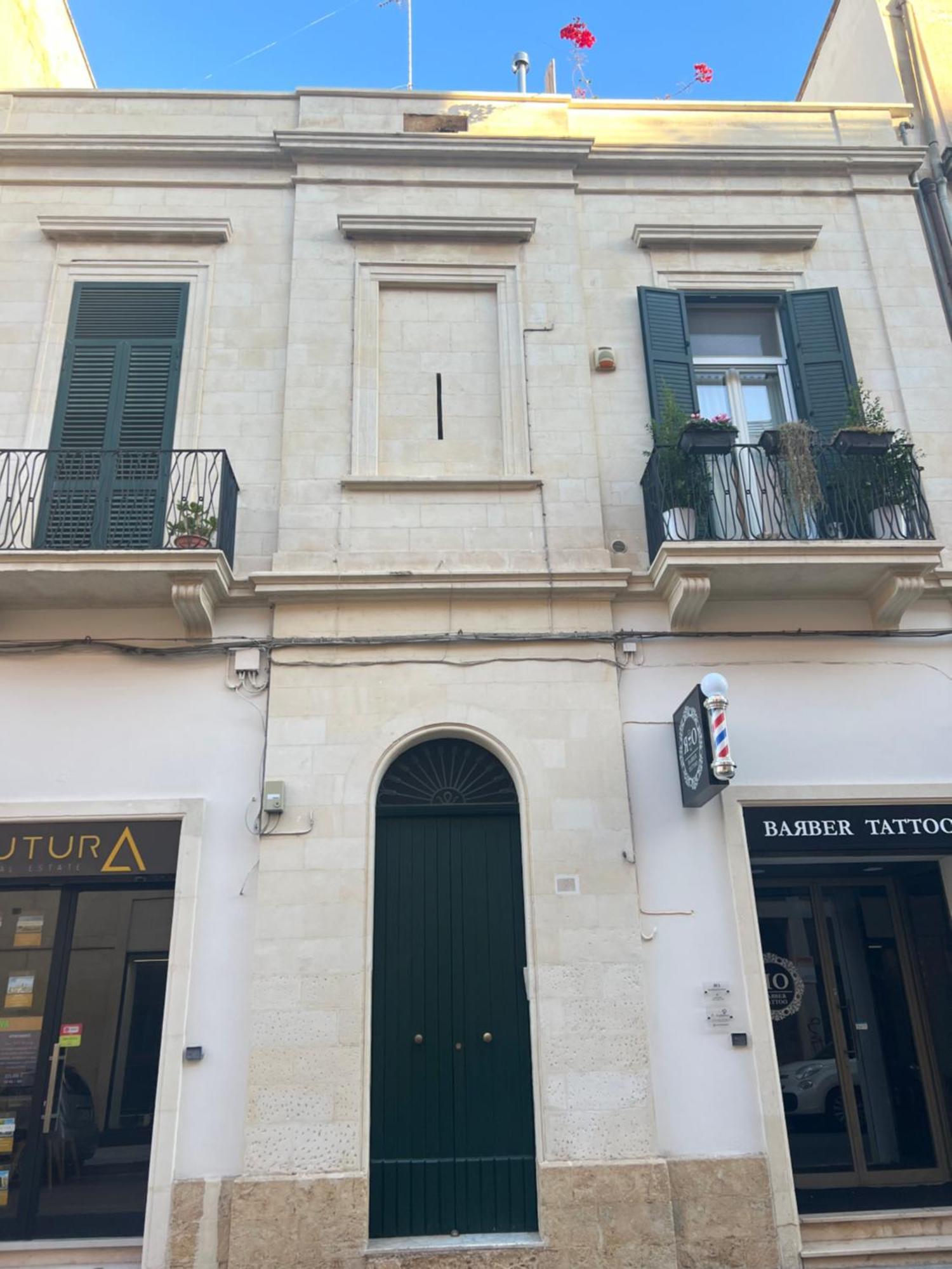 Suite Battisti 7 Lecce Esterno foto
