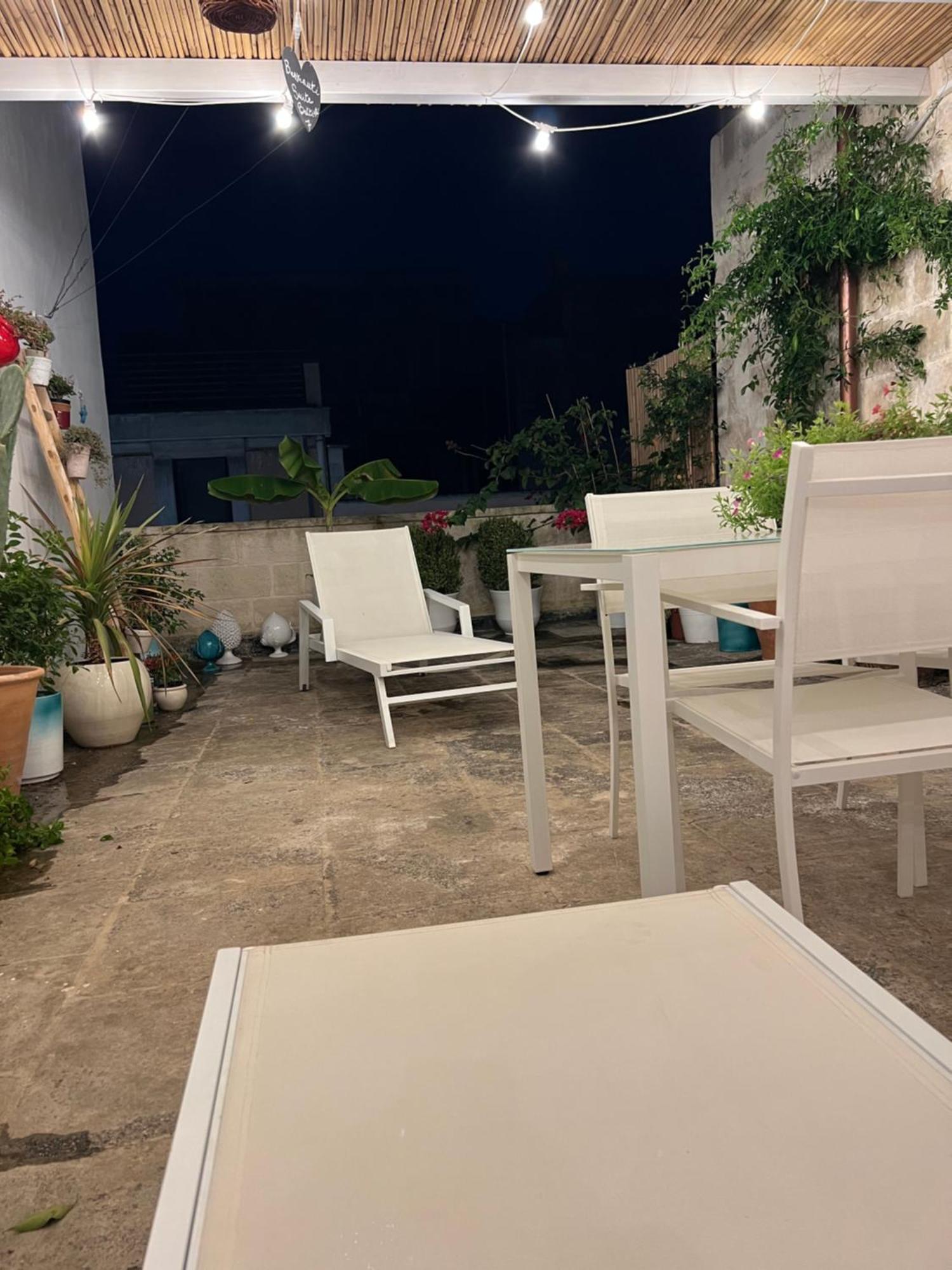Suite Battisti 7 Lecce Esterno foto